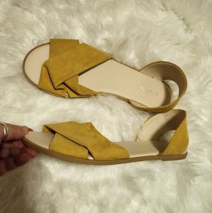 Divided H&M/ Yellow Sandals